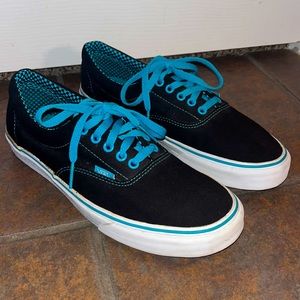 Van’s Authentic Shoes (Black/Blue) Great Condition- 10.5 Men
